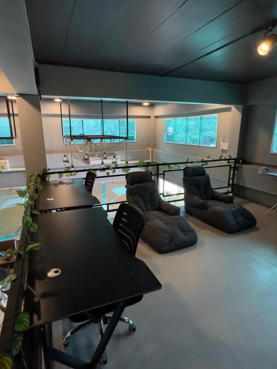 Champagne Hostel & Cafe باتايا المظهر الخارجي الصورة