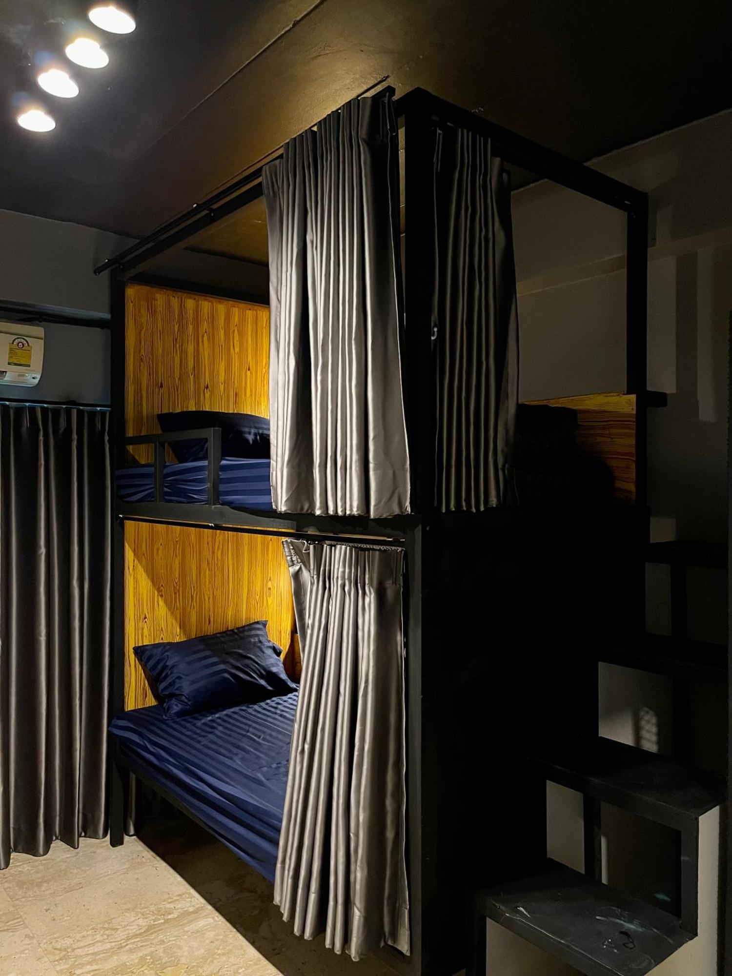 Champagne Hostel & Cafe باتايا المظهر الخارجي الصورة