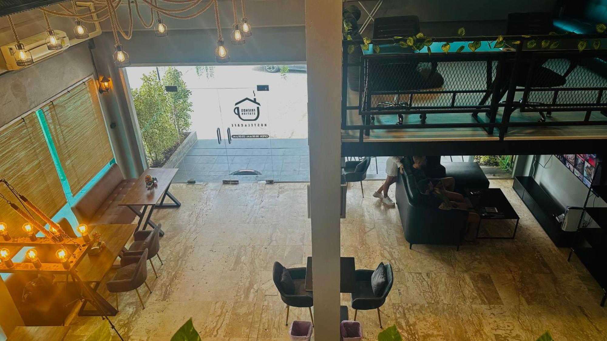Champagne Hostel & Cafe باتايا المظهر الخارجي الصورة