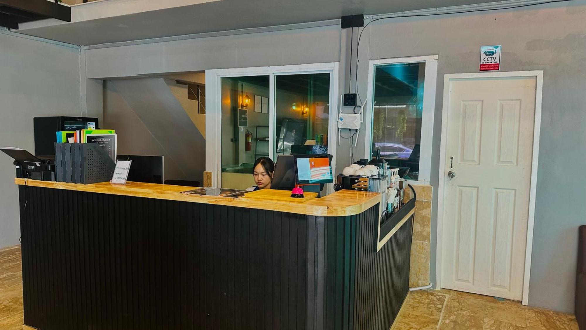 Champagne Hostel & Cafe باتايا المظهر الخارجي الصورة