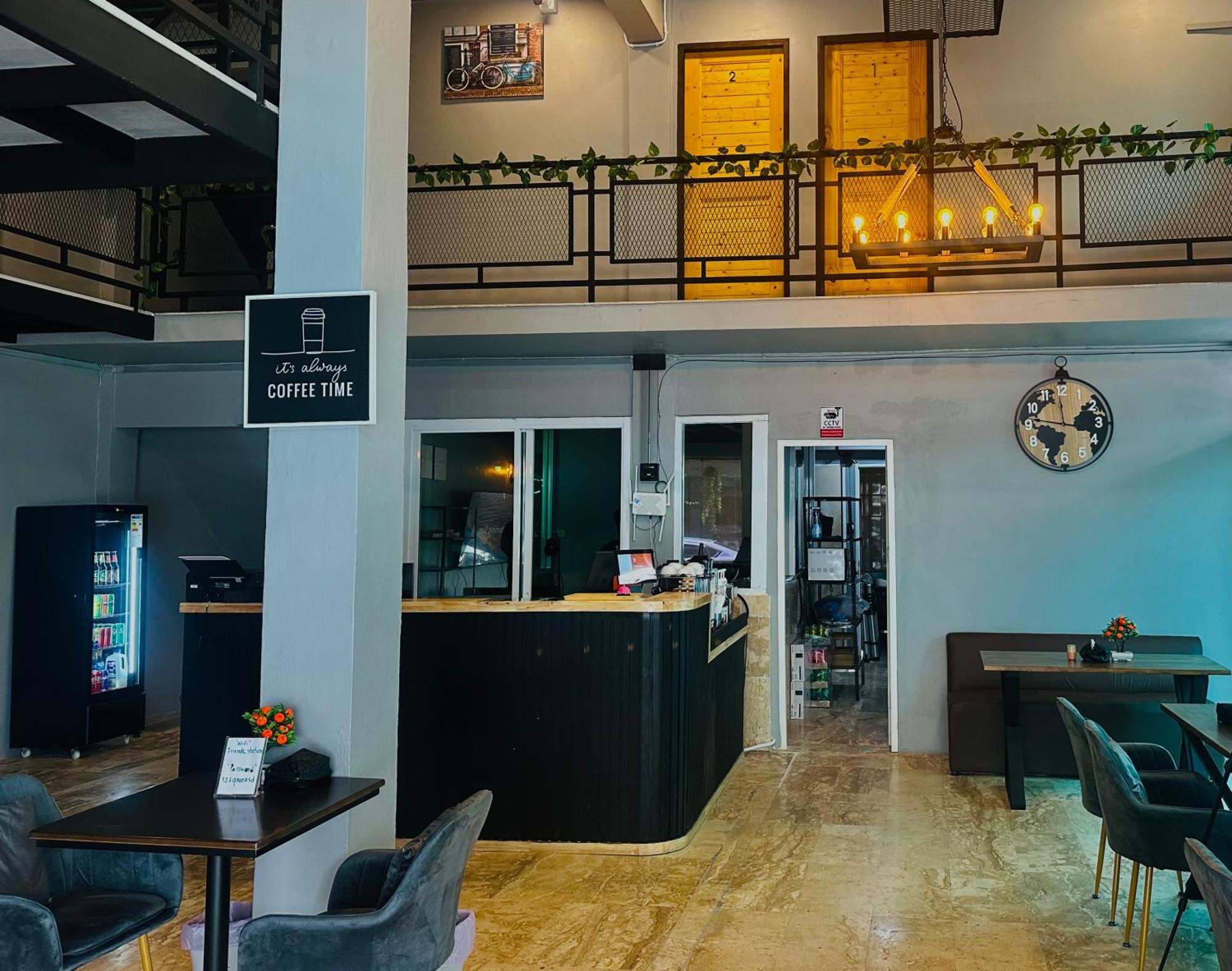 Champagne Hostel & Cafe باتايا المظهر الخارجي الصورة